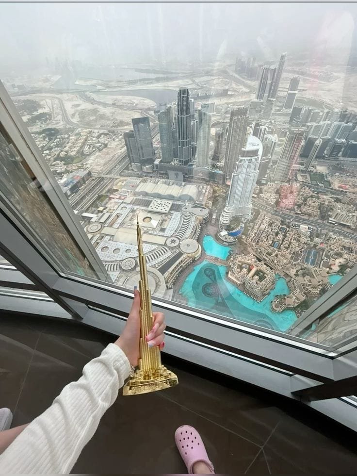 Burj Khalifa View over Dubai Fountain – Dubai Fountain Show