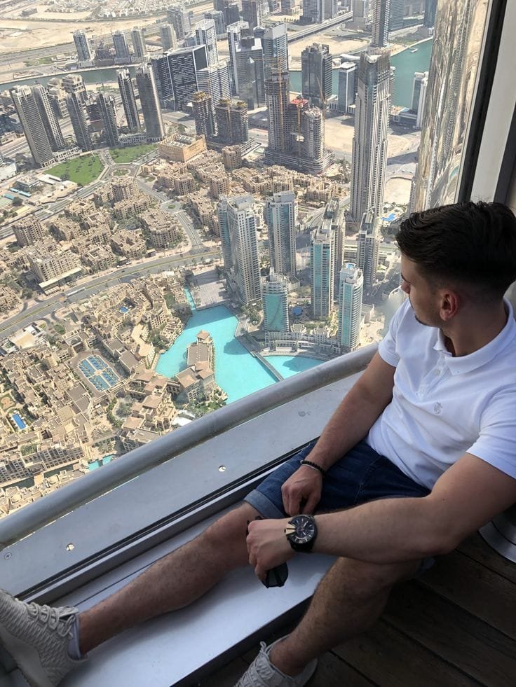Burj Khalifa Observation Window – Dubai Fountain Show